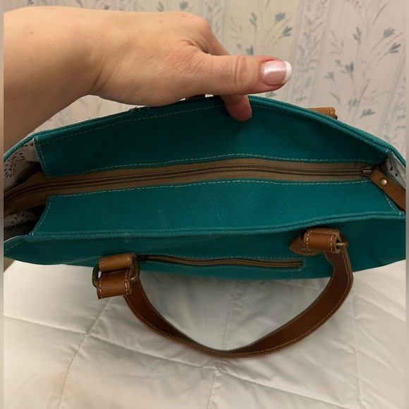 Myra Bag Green Canvas Tote - Picture 7 of 16